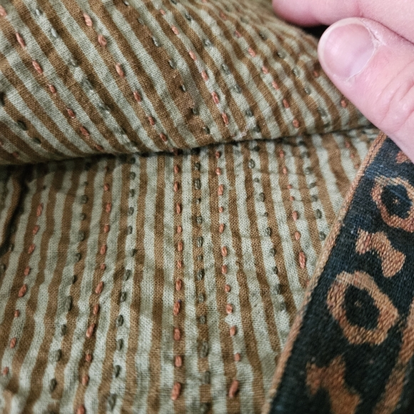 KANTHA long vest. - Picture 6 of 6